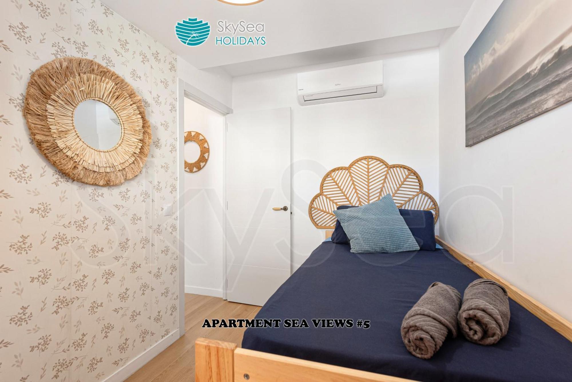 Skysea Benalmadena Puerto Marina Apartment Luaran gambar